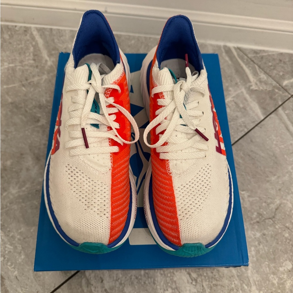 HOKA Carbon X 3 - Picture 2 of 6
